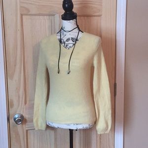 100% Cashmere sweater